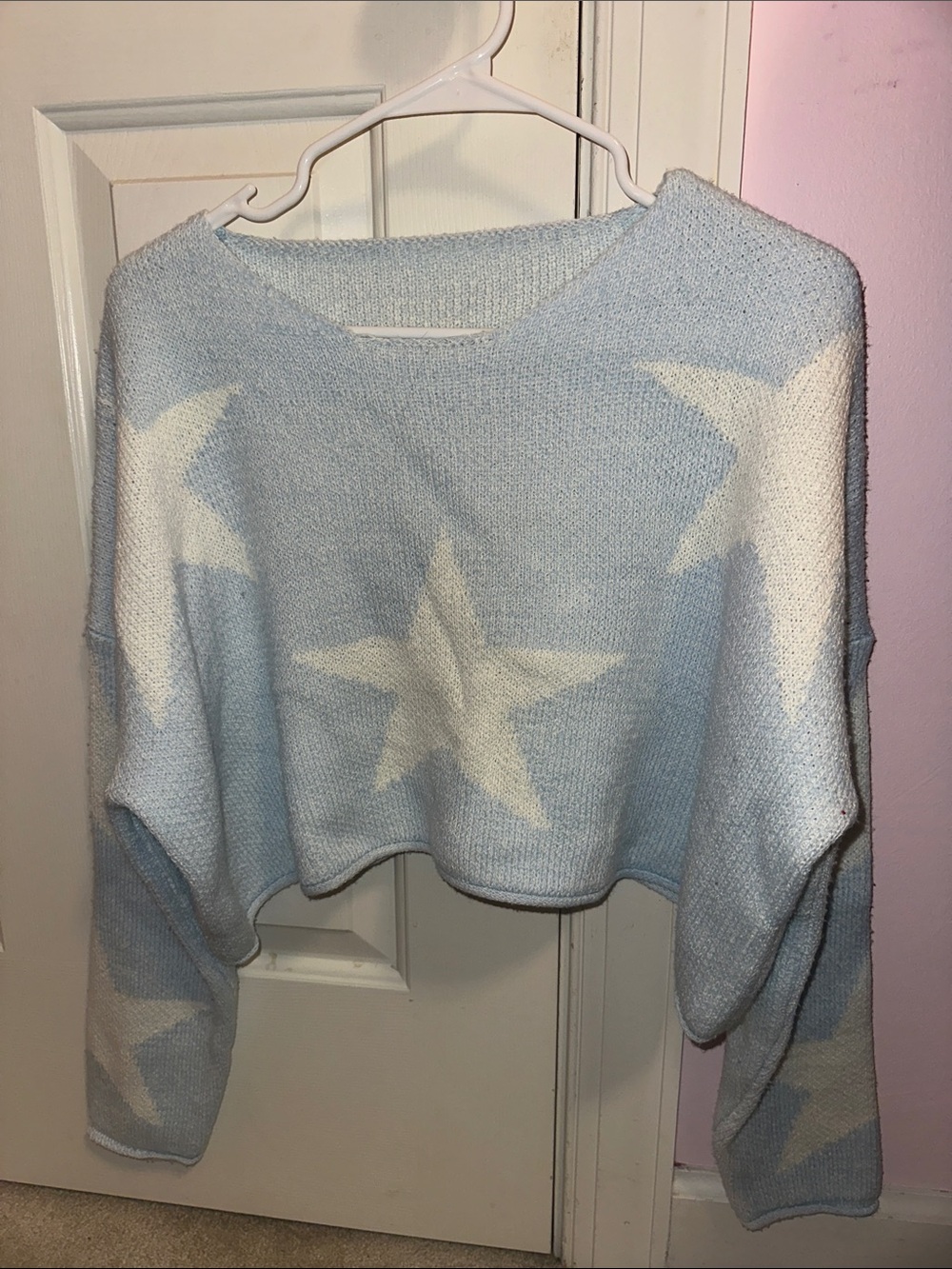 Cropped star pattern sweater